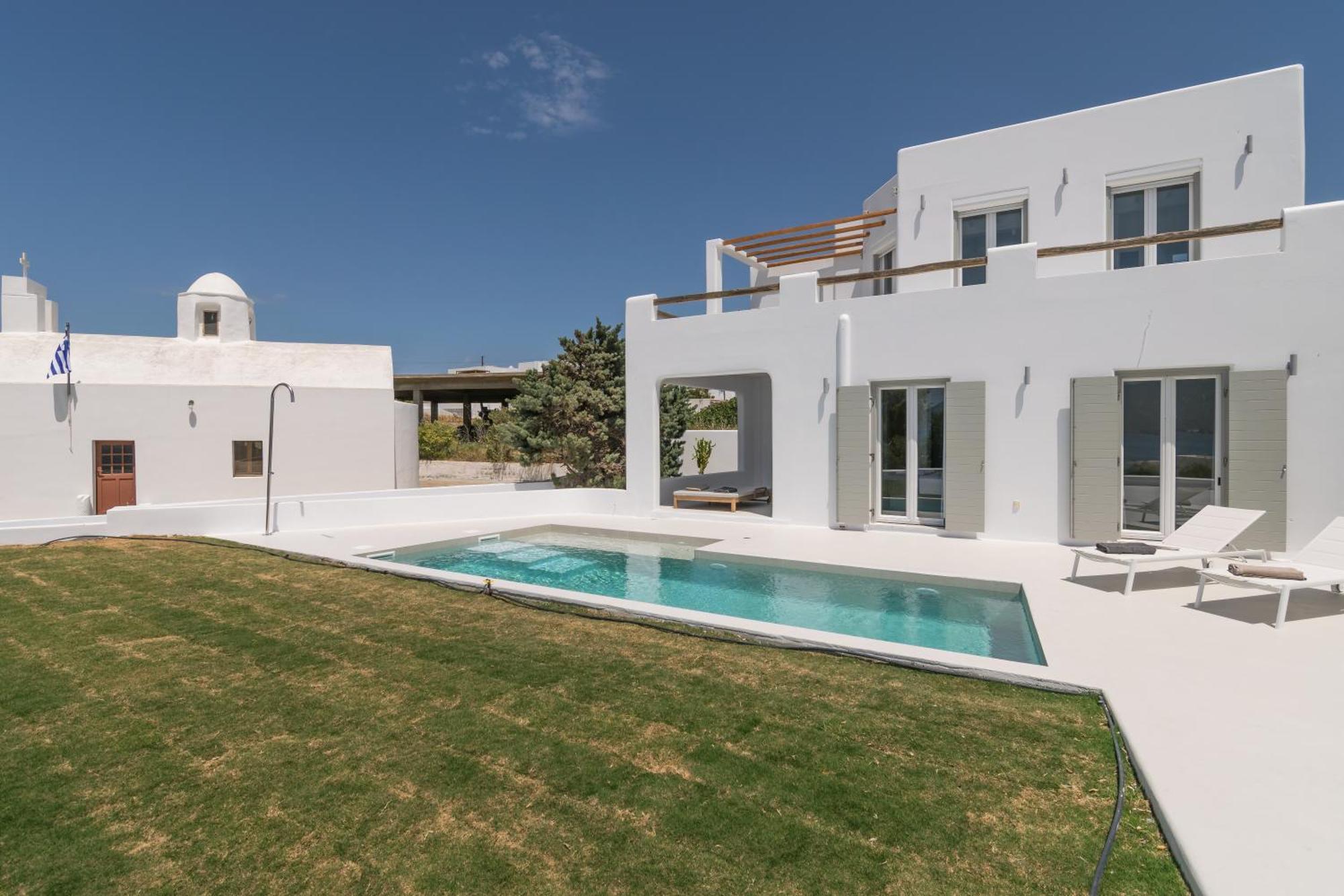 Villa White